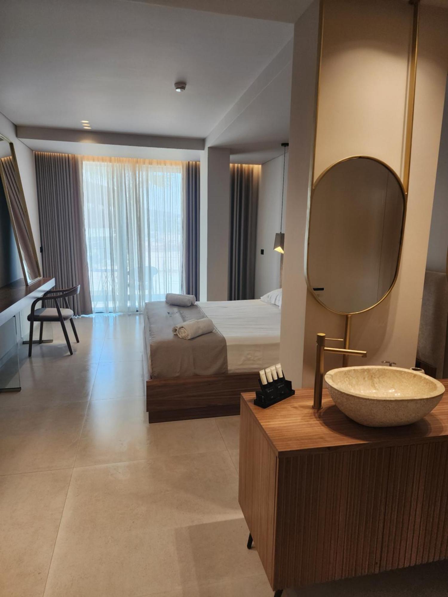 Hotel Summer Dream Dhermi Exterior photo