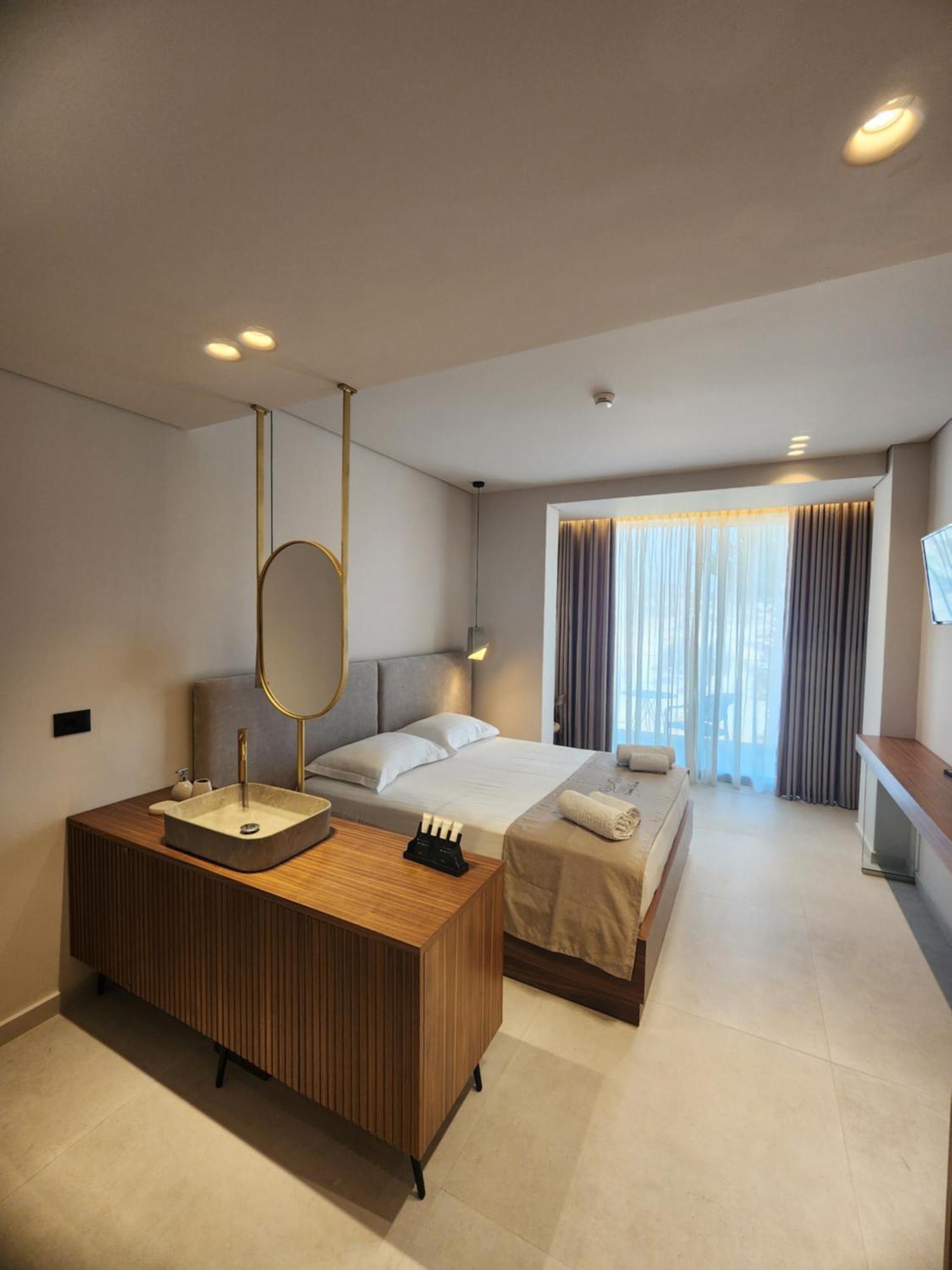 Hotel Summer Dream Dhermi Exterior photo